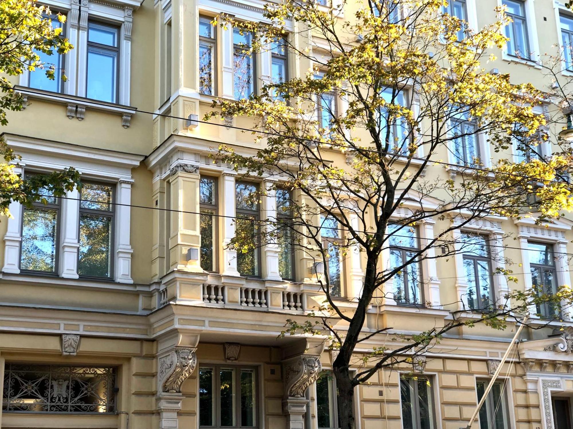 Scandinavian Home In Heard City Хельсинки Экстерьер фото